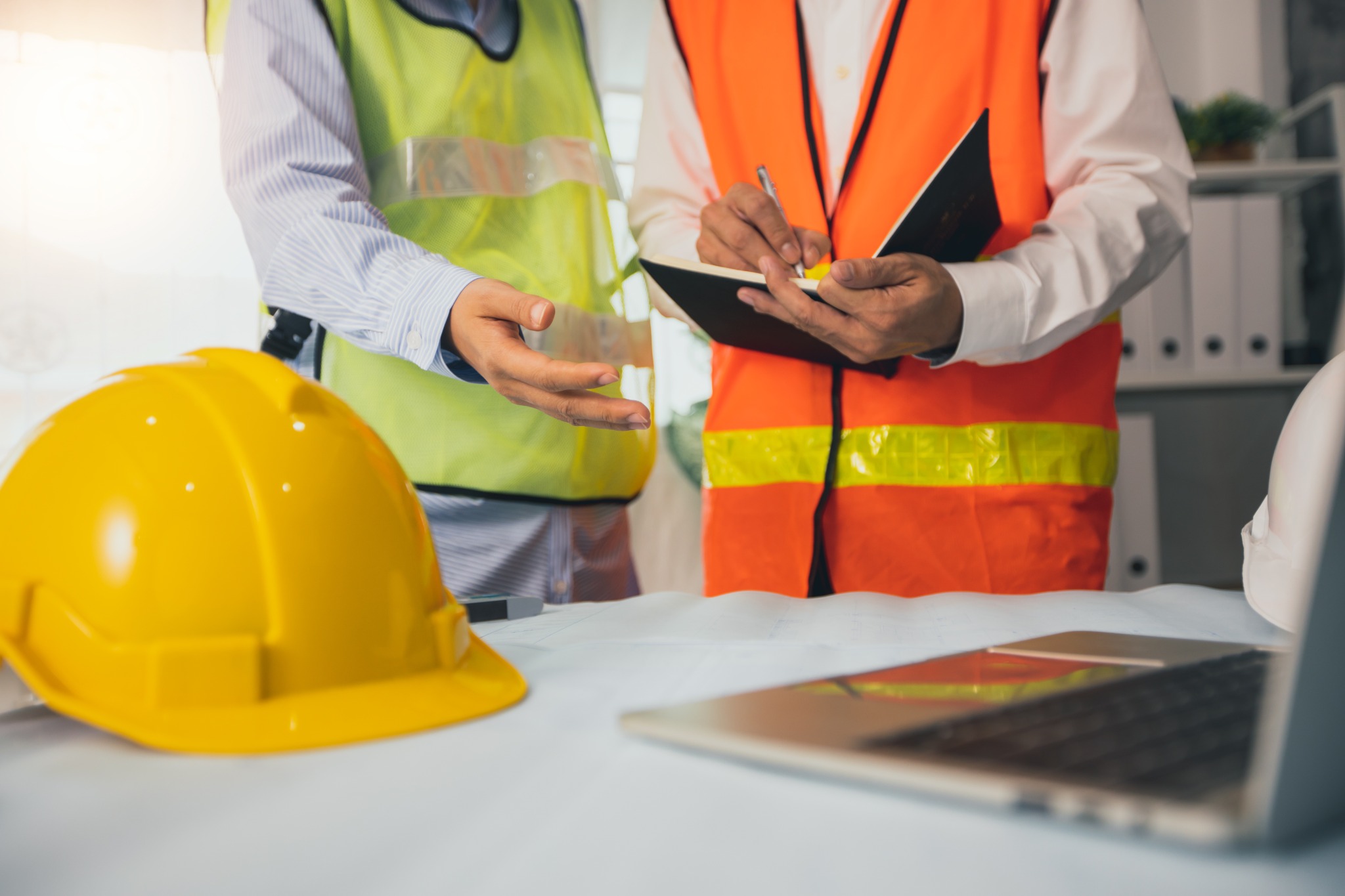 Coordinación técnica de proyecto con planos y prevención de riesgos
